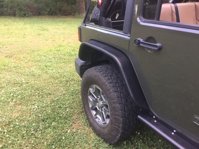 15JKU9.jpg