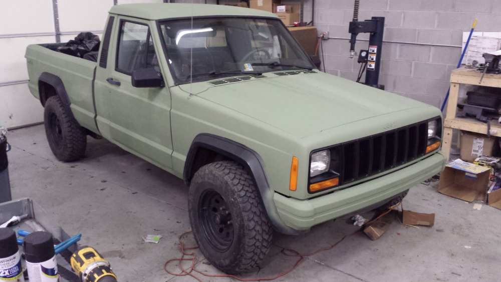 Shop beater truck 87 Jeep Comanche Private Parts NC4x4