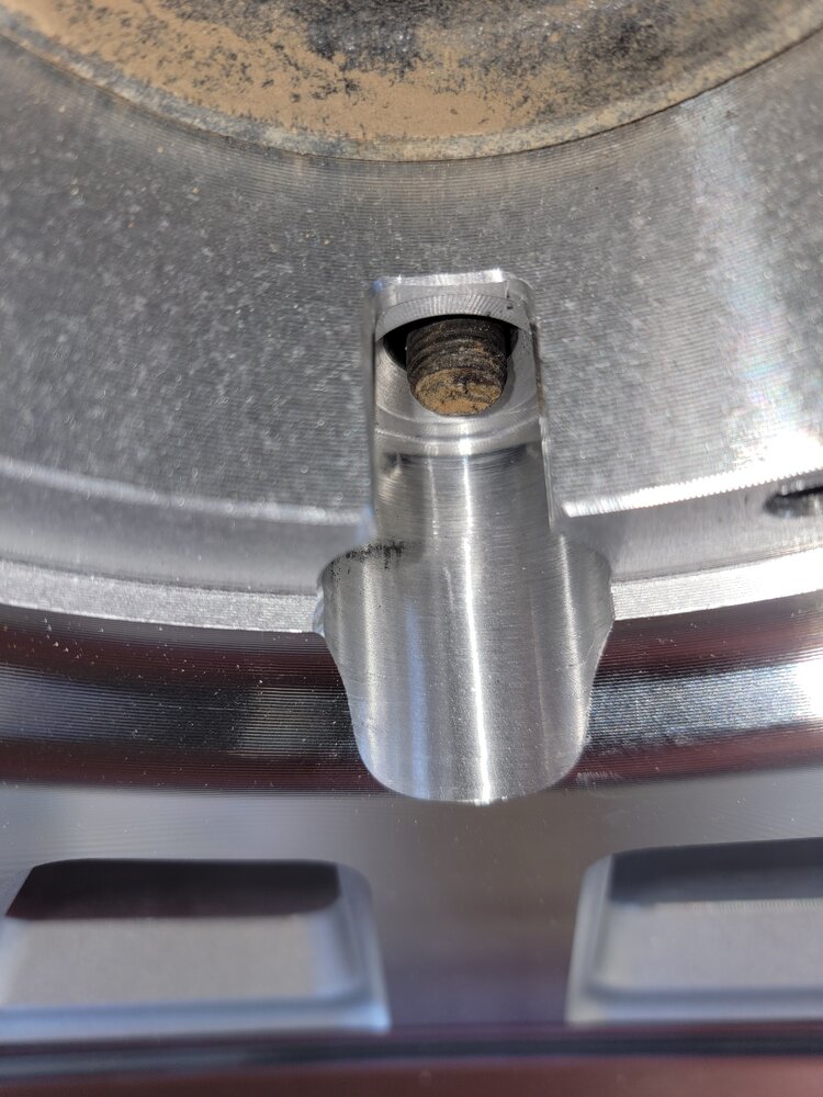 wheel stud length NC4x4