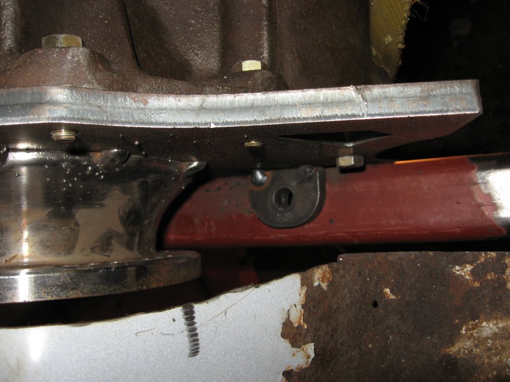 203-205crossmember 001.jpg