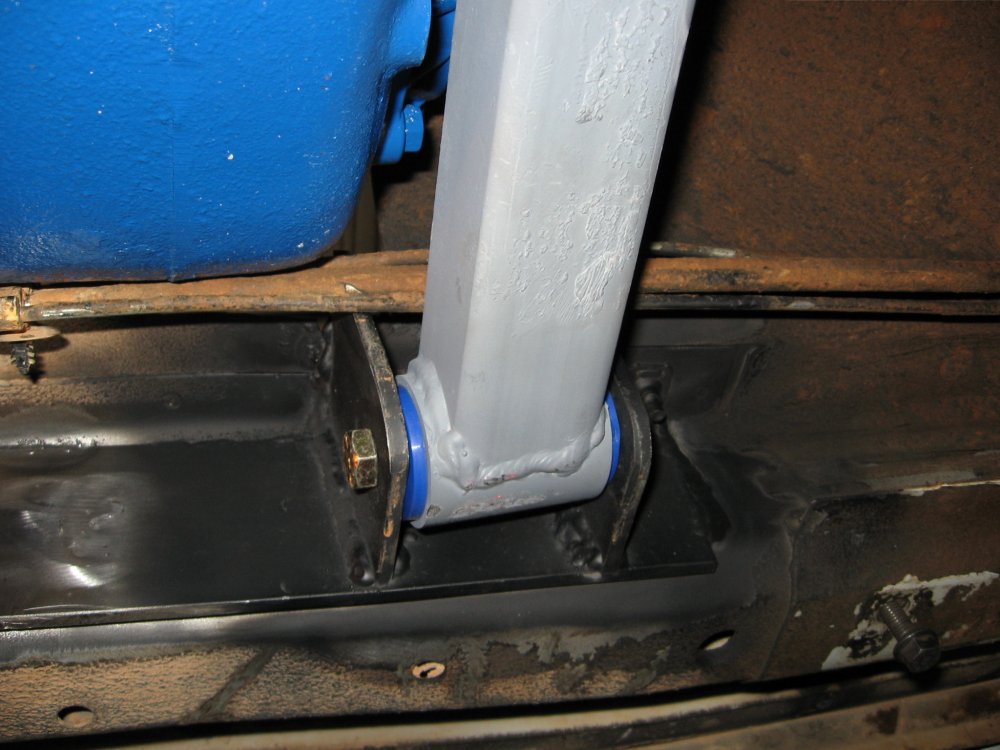 203-205crossmember 016.jpg