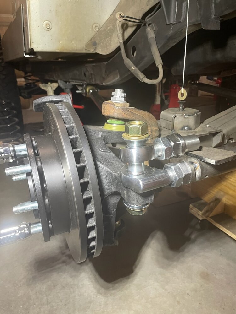 Bent tie rod on purpose NC4x4