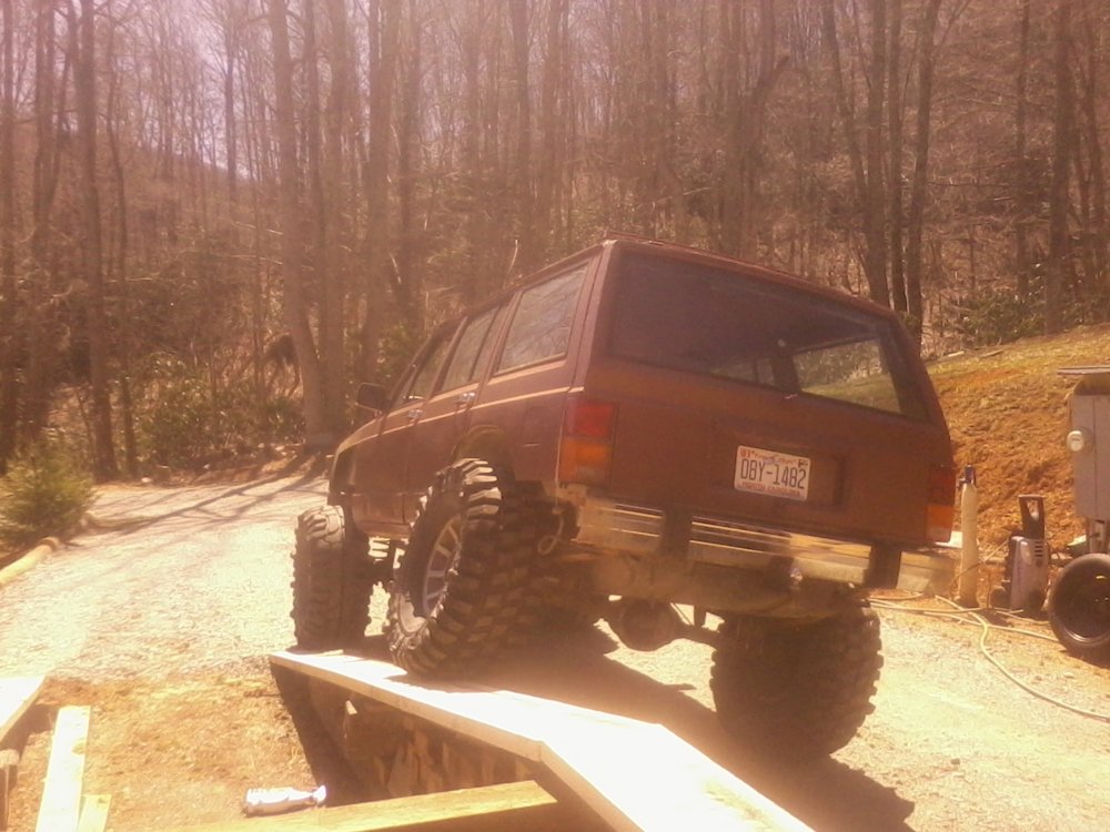 88xj rear ramp flex.jpg