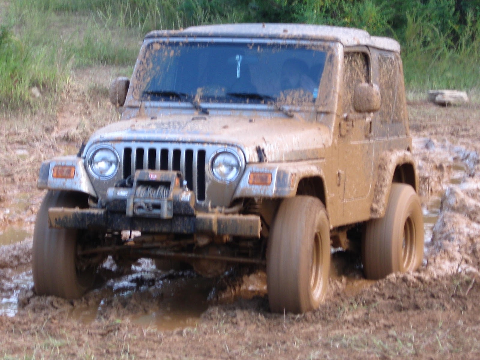 a1.bp.blogspot.com__PCU09bVeRRo_Tn9LU2mlKfI_AAAAAAAAATQ_4l4XO2OVTC4_s1600_Mudding.JPG