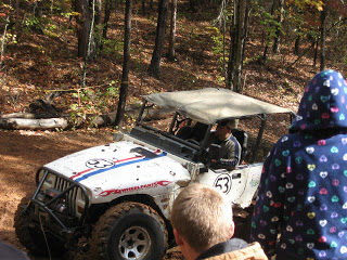 a1.bp.blogspot.com__X1M4ouPLUWs_Tq3OcfOjbVI_AAAAAAAAArA_Zv5NNr2bwso_s320_Herbie_Jeep.JPG