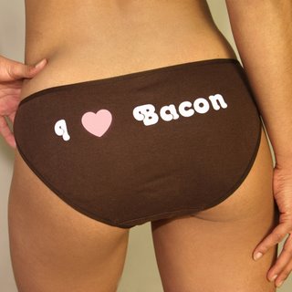 a4.bp.blogspot.com__q6HddKAw_Hk_SJ3GKfcLCvI_AAAAAAAAGtE_c8YFqT7wJvg_s400_bacon_panties.jpg