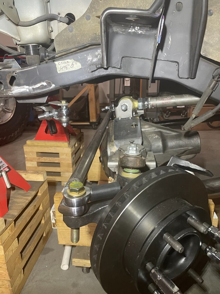 Bent tie rod on purpose NC4x4