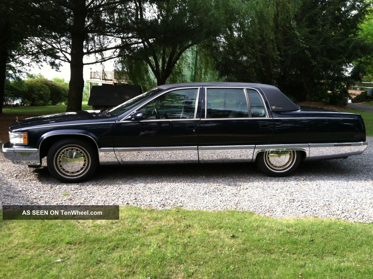acdn.pinthiscars.com_images_1996_cadillac_fleetwood_wallpaper_4.jpg
