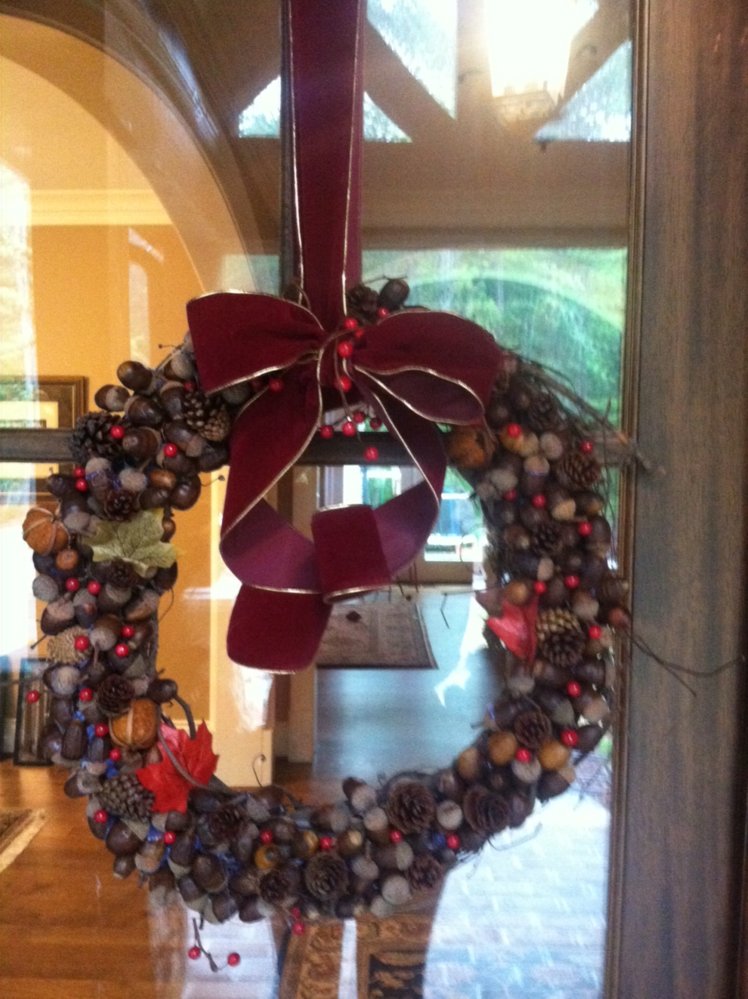 Acorn wreath.jpg