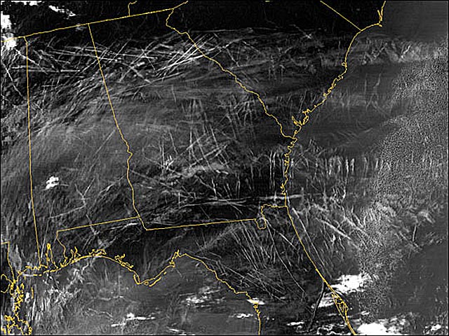 aeducate_yourself.org_cn_NASA_20satellite_20of_20US_20all_20contrails_nasa_big.jpeg