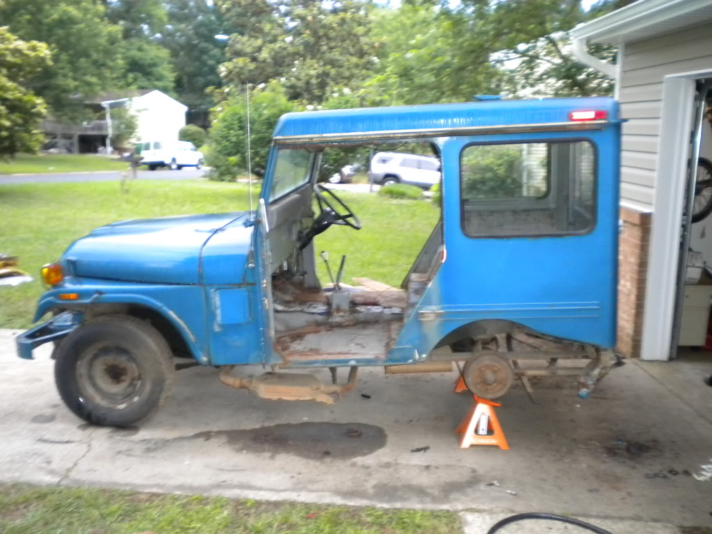 ai1024.photobucket.com_albums_y309_95builtjeep_gone_20postal_DSCN1625.jpg