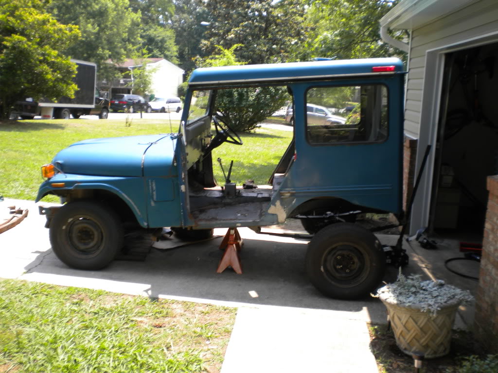 ai1024.photobucket.com_albums_y309_95builtjeep_gone_20postal_DSCN1747.jpg