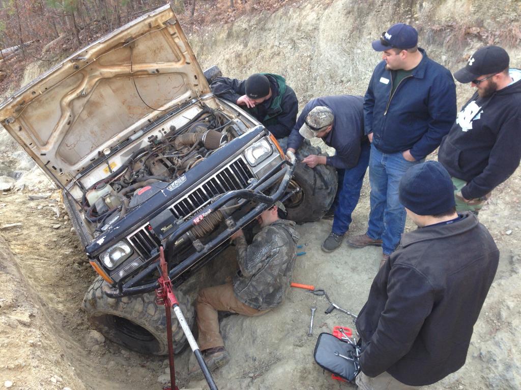 ai1024.photobucket.com_albums_y309_95builtjeep_gone_20postal_photo271_zps8596f813.jpg