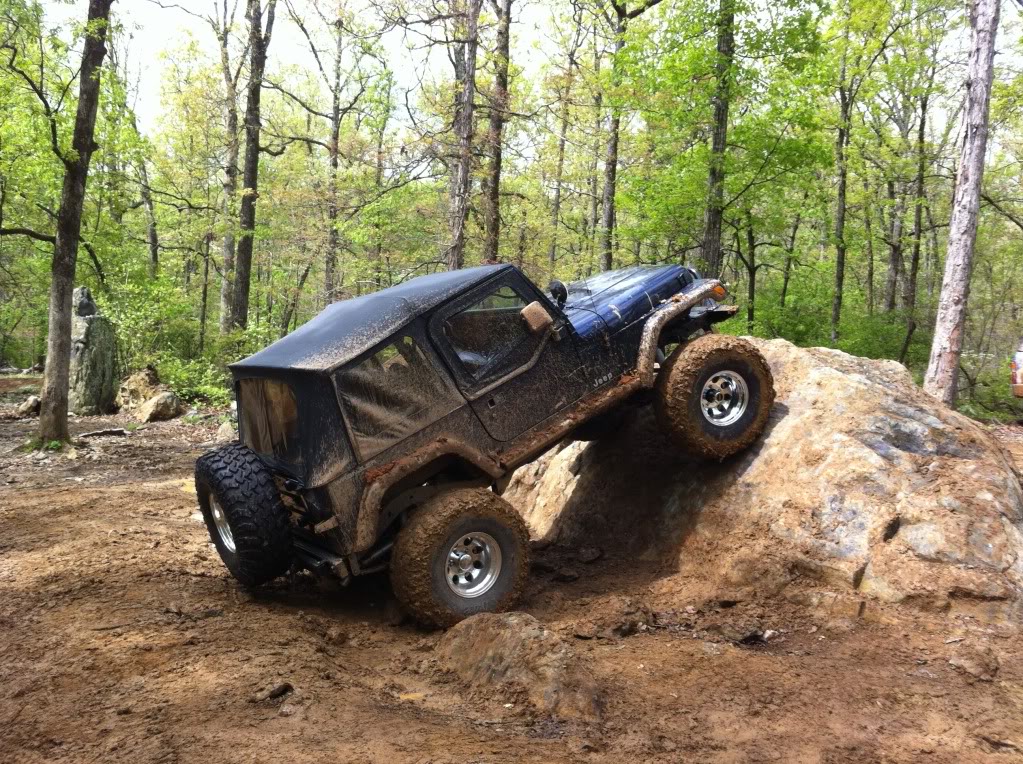 ai1024.photobucket.com_albums_y309_95builtjeep_gone_20postal_photo9.jpg