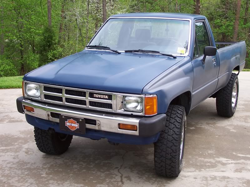ai107.photobucket.com_albums_m287_toyotadad_100_1633.jpg