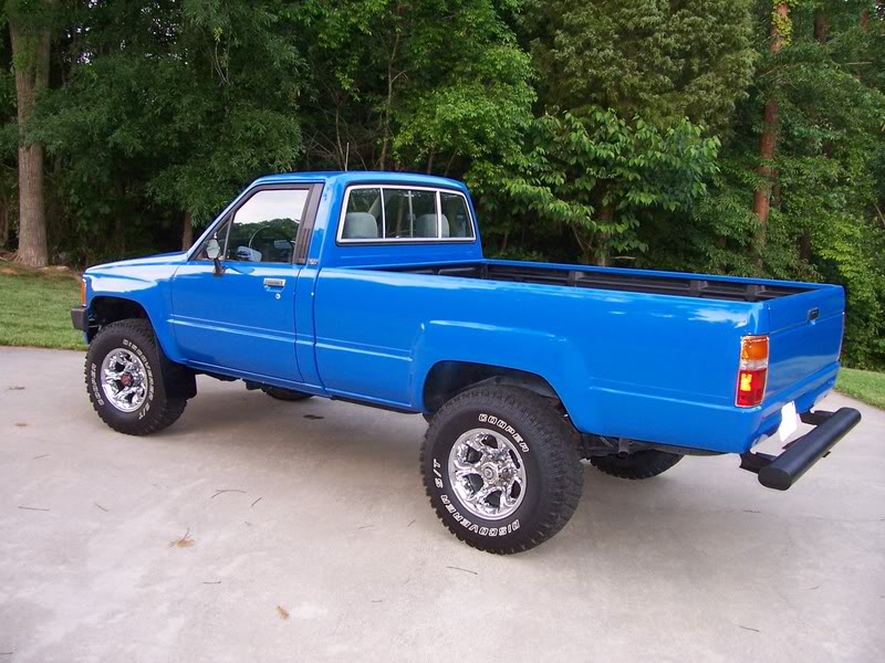 ai107.photobucket.com_albums_m287_toyotadad_100_1657.jpg