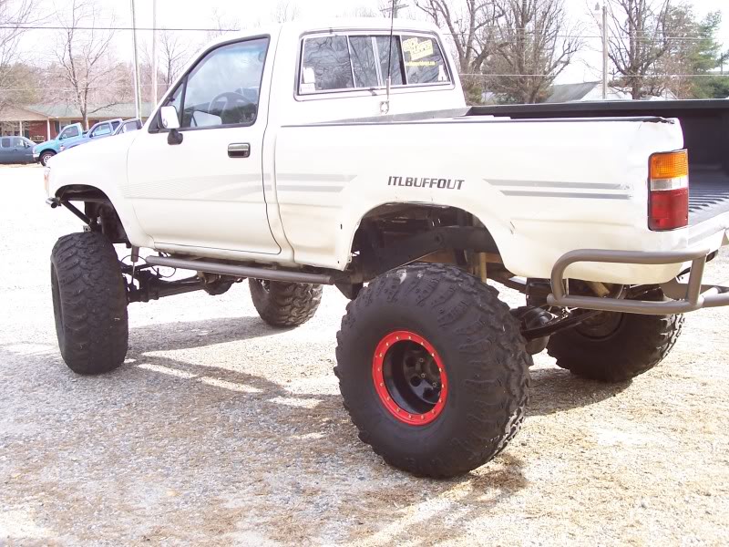 ai107.photobucket.com_albums_m287_toyotadad_91Rockcrawler004.jpg