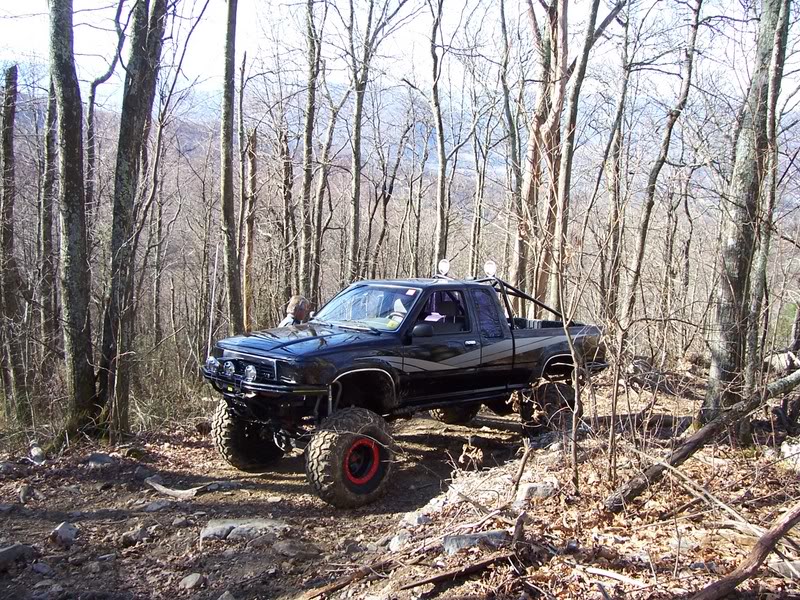 ai107.photobucket.com_albums_m287_toyotadad_Wheeling_20Pics_100_1080_1.jpg