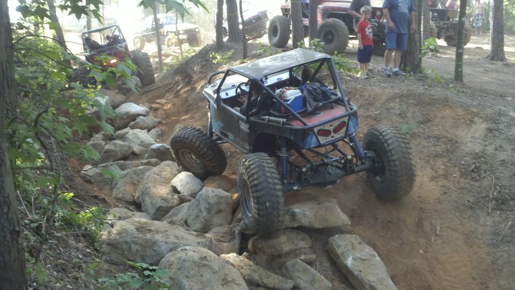 ai1092.photobucket.com_albums_i403_brokeass4runner_TheFarm21.jd78bc0049894fd3987640d1e2330572d.jpg