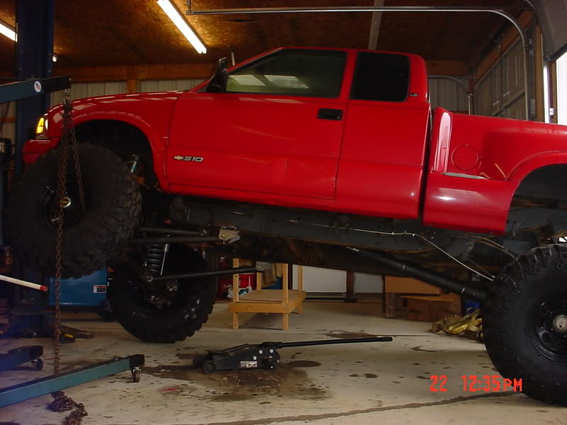 ai11.photobucket.com_albums_a154_mudonthetires10_My_20Truck_PicturesofMe023.jpg