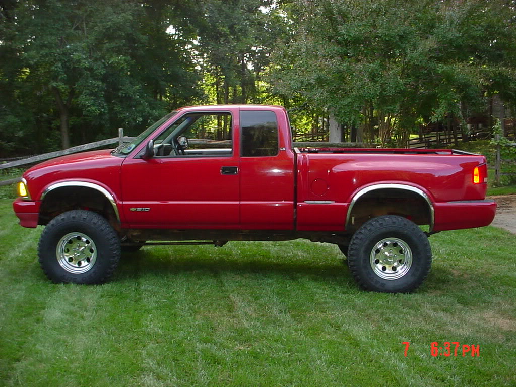 ai11.photobucket.com_albums_a154_mudonthetires10_My_20Truck_TruckPictures002.jpg