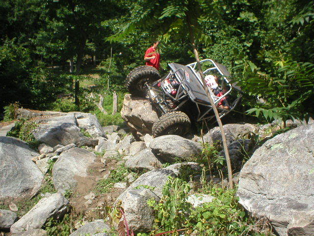 ai11.photobucket.com_albums_a180_bigassedredjeep_crozet_6_23_07_P6230032.jpg