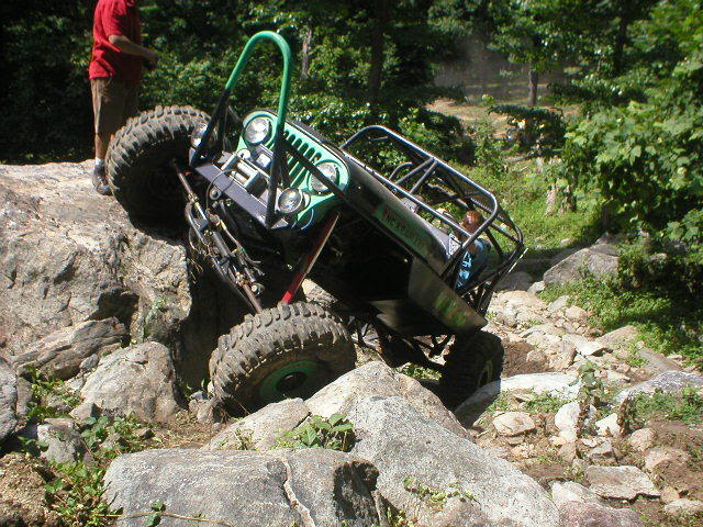 ai11.photobucket.com_albums_a180_bigassedredjeep_crozet_6_23_07_P6230046.jpg