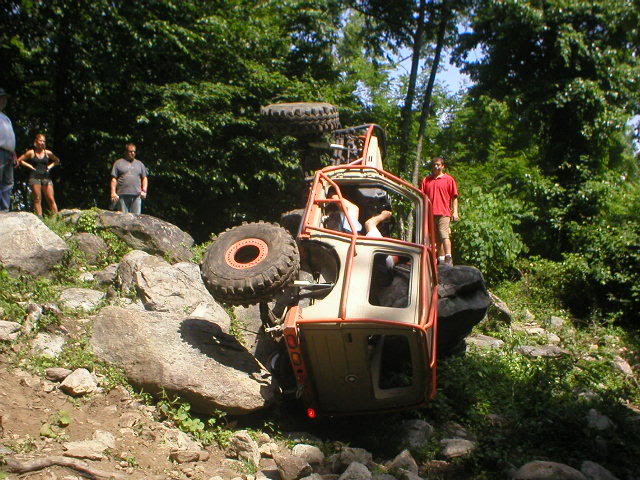 ai11.photobucket.com_albums_a180_bigassedredjeep_crozet_6_23_07_P6230067.jpg