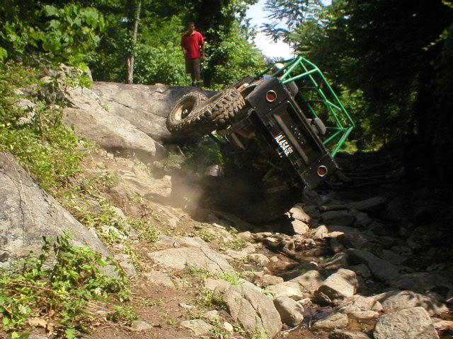 ai11.photobucket.com_albums_a180_bigassedredjeep_crozet_6_23_07_P6230069.jpg