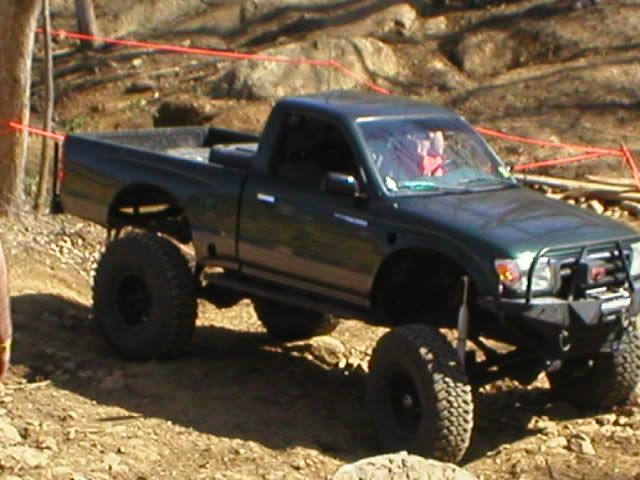 ai11.photobucket.com_albums_a180_bigassedredjeep_DP_3_11_06_P3110158.jpg