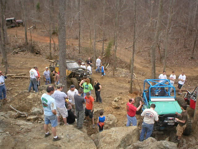 ai11.photobucket.com_albums_a180_bigassedredjeep_DP_3_11_06_P3110185.jpg