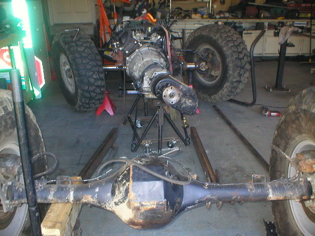 ai11.photobucket.com_albums_a180_bigassedredjeep_new_20one_P3300149.jpg