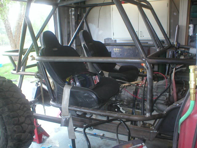 ai11.photobucket.com_albums_a180_bigassedredjeep_new_20one_P6100098.jpg