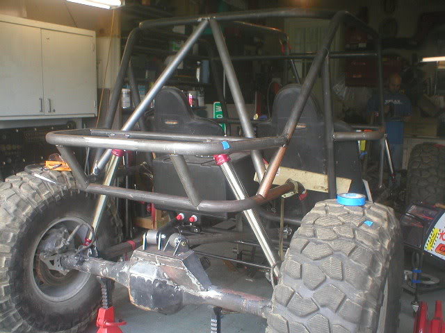 ai11.photobucket.com_albums_a180_bigassedredjeep_new_20one_P6100100.jpg