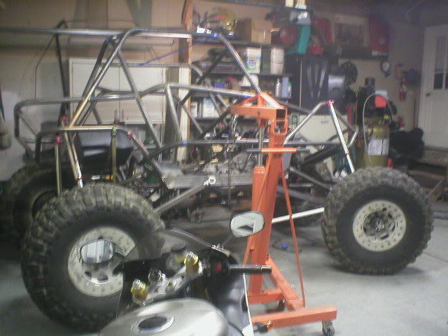 ai11.photobucket.com_albums_a180_bigassedredjeep_new_20one_P6120005.jpg