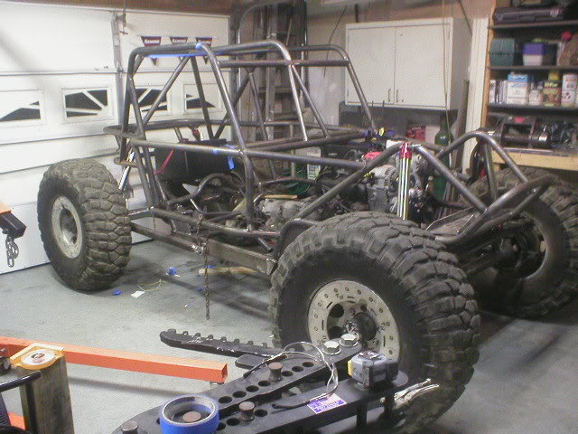 ai11.photobucket.com_albums_a180_bigassedredjeep_new_20one_P6120010.jpg