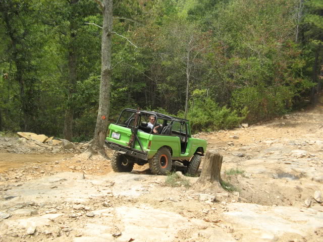 ai110.photobucket.com_albums_n113_Earlybronco_Uwarrie_208_30_07_IMG_2037.jpg