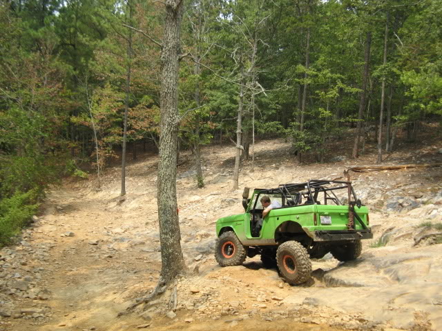 ai110.photobucket.com_albums_n113_Earlybronco_Uwarrie_208_30_07_IMG_2042.jpg
