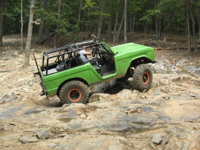 ai110.photobucket.com_albums_n113_Earlybronco_Uwarrie_208_30_07_IMG_2055.jpg