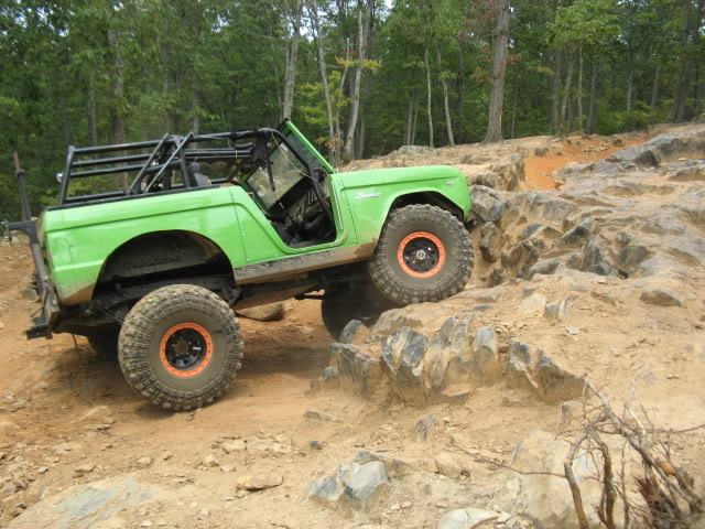 ai110.photobucket.com_albums_n113_Earlybronco_Uwarrie_208_30_07_IMG_2066.jpg