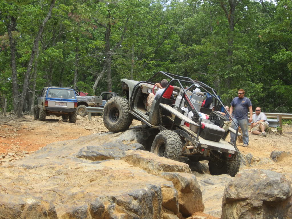 ai1139.photobucket.com_albums_n555_TKavlock_Uhwarrie_206_26_IMG_0130.jpg
