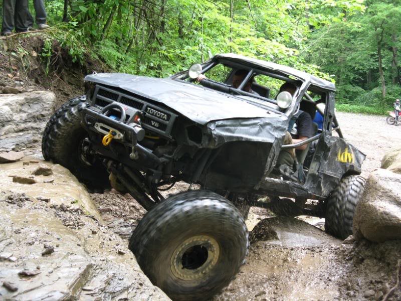 ai118.photobucket.com_albums_o101_getstucksome_harlan2009may_IMG_1436.jpg