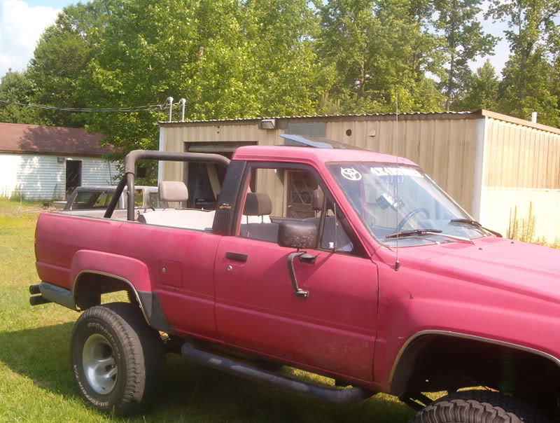 ai120.photobucket.com_albums_o194_WolfBlade_photo_truck004.jpg