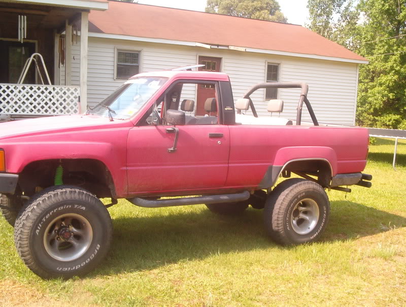 ai120.photobucket.com_albums_o194_WolfBlade_photo_truck006.jpg