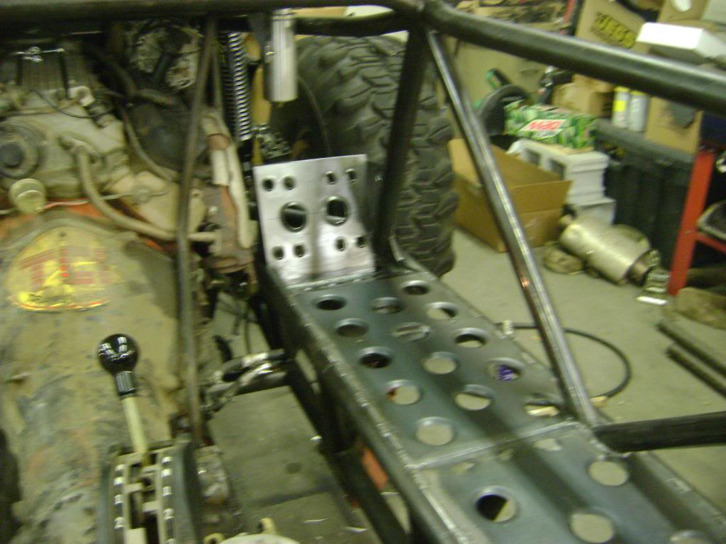 ai1222.photobucket.com_albums_dd489_mcutler1_copper_20crawler_20buggy_floorpans025.jpg