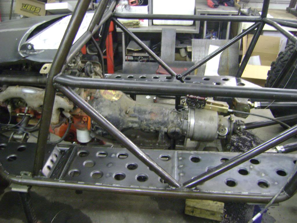 ai1222.photobucket.com_albums_dd489_mcutler1_copper_20crawler_20buggy_floorpans037.jpg