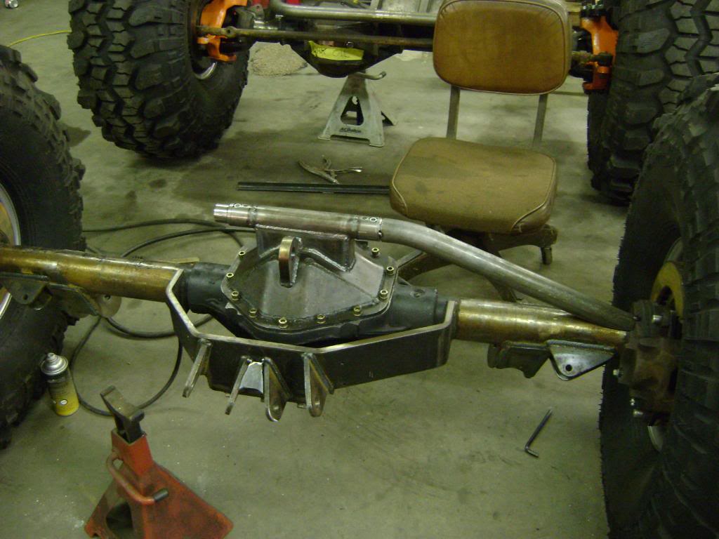 ai1222.photobucket.com_albums_dd489_mcutler1_copper_20crawler_20buggy_reartruss003.jpg