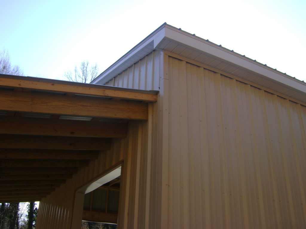 ai1222.photobucket.com_albums_dd489_mcutler1_garage_20build_DSC03230.jpg