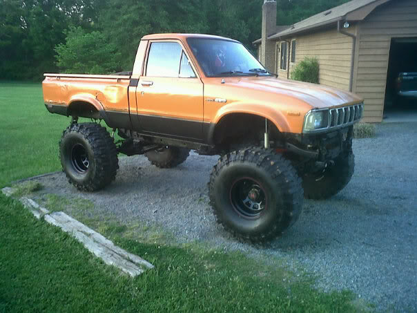 ai123.photobucket.com_albums_o307_SSIROK99_orangeyota.jpg