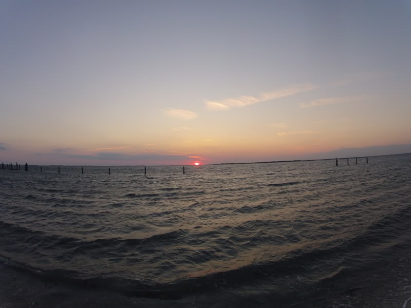 ai128.photobucket.com_albums_p184_redrumbp_Calo_calosunset2.jpg